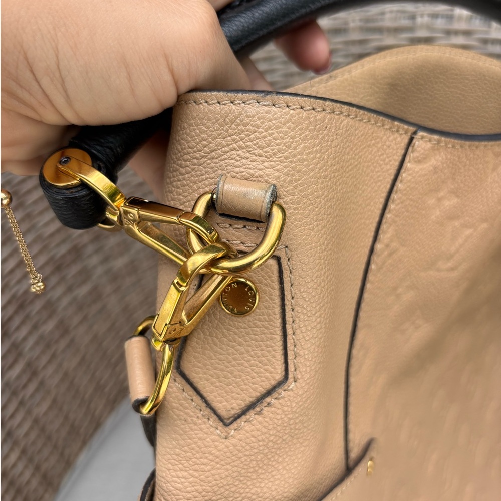 Authentic Louis Vuitton Bagatelle Empreinte beige Dune 2way discontinued hobo - Picture 11 of 15